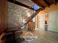 A property full of character in the heart of a verdant setting in Saint-Marcel
