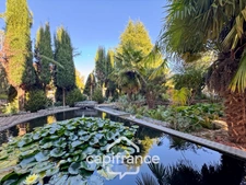 A property full of character in the heart of a verdant setting in Saint-Marcel