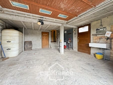 Maison de plain-pied 113 m² - 4 chambres avec fort potentiel à Tronchy