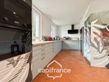 EXCLUSIVITÉ – Magnifique maison bressane de prestige entièrement rénovée – 214 m² – Terrain de 2 600 m²