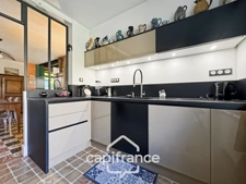 A property full of character in the heart of a verdant setting in Saint-Marcel