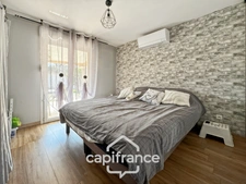 Maison plain-pied 2006 – 94 m² – Terrain 1092 m² – DPE C – Terrasse – Ouroux-sur-Saône