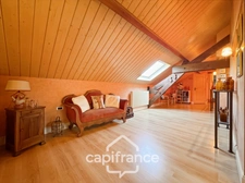 A property full of character in the heart of a verdant setting in Saint-Marcel