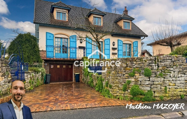 Maison familiale 4 chambres – 139 m² – Sous-sol complet – Quartier calme à Saint-Rémy