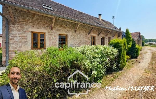 Maison en pierre +studio et dépendances