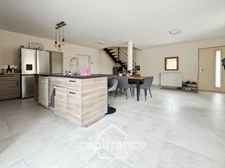 Maison en pierre 1900 – 112 m² – 3 chambres – Grange 40 m² – DPE C