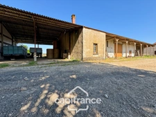 A vendre TRONCHY Hangar 1100 m²