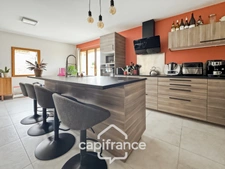 Maison en pierre 1900 – 112 m² – 3 chambres – Grange 40 m² – DPE C