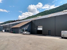 Dpt Isère (38), au CHEYLAS Local industriel 1500 m² 