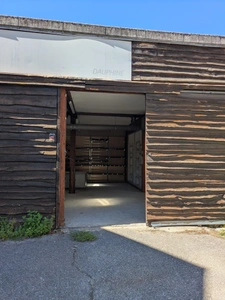 Local 170 m² à louer ECHIROLLES (38)