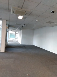 Dpt Isère (38), à louer SAINT MARTIN LE VINOUX local d'activité ou bureaux 