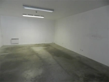 Dpt Savoie (73), à louer LA RAVOIRE Local d'activité 1500 m² avec quai.