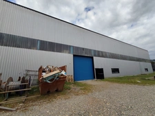 Locaux industriels 2000 m² à louer SAINTE HELENE DU LAC (73)