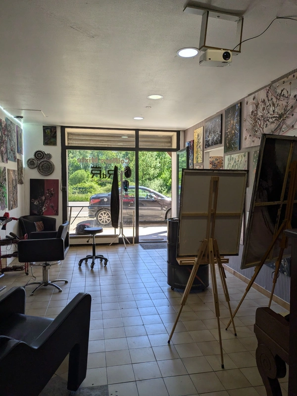 Local commercial à vendre LE TOUVET (38) 100 et 55 m²