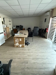 Locaux industriels de 960 m² à louer SONNAY (38)