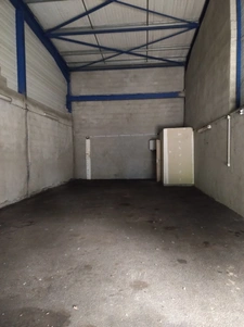 Dpt Isère (38), à louer SAINT VINCENT DE MERCUZE Local industriel 90 m²