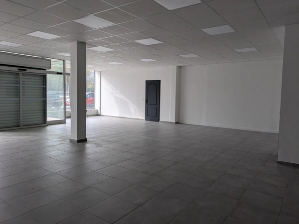 Local commercial 167 m² à vendre SAINT MARTIN LE VINOUX (38)
