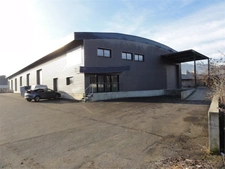 Dpt Savoie (73), à louer LA RAVOIRE Local d'activité 1500 m² avec quai.