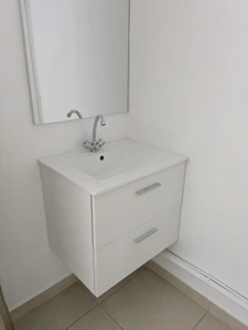 Dpt Isère (38), à louer BOURGOIN JALLIEU Local commercial 75 m² 