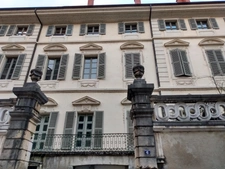 Dpt Savoie (73), à louer CHAMBERY locaux de  188 m²