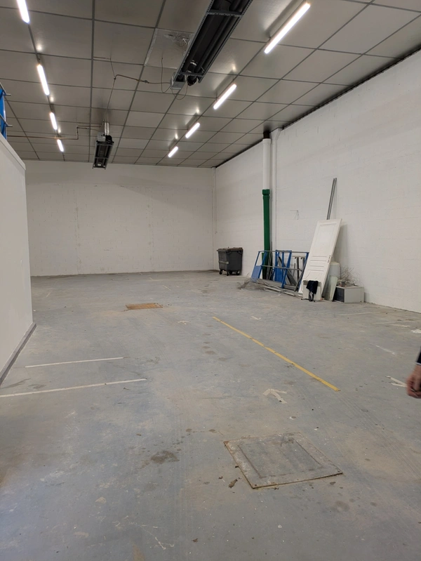 Local/bureau à louer CHAMBERY (73) 242 m²