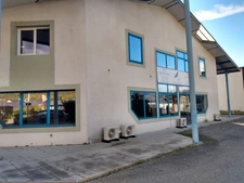 Dpt Savoie (73), à louer CHALLES LES EAUX local 52 m²