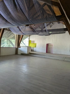 Local/bureau à louer ECHIROLLES (38) 680 m²