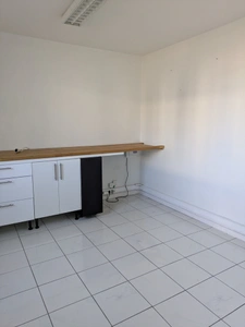 Dpt Savoie (73), à louer CHAMBERY local d'activité 110 M²