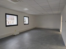 Local/bureau à louer CHAMBERY (73)200 M²