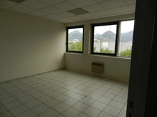 Dpt Isère (38), à vendre GRENOBLE Bureaux (ou à louer) 