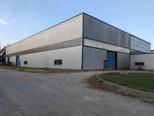 Locaux industriels 2000 m² à louer SAINTE HELENE DU LAC (73)