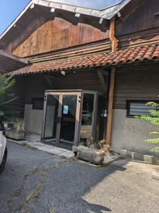 Local/bureau à louer ECHIROLLES (38) 680 m²