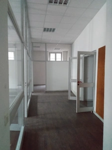 Dpt Savoie (73), à louer CHAMBERY locaux de  188 m²
