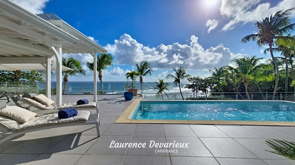 Maison à vendre 4 pièces VUE MER Saint François (971)