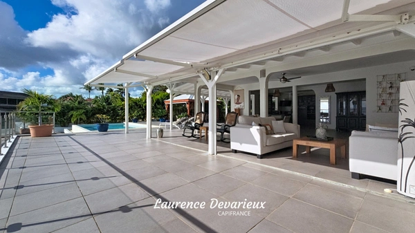 Maison à vendre 4 pièces VUE MER Saint François (971)