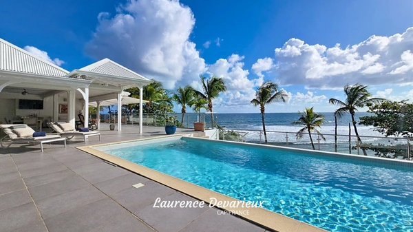 Maison à vendre 4 pièces VUE MER Saint François (971)