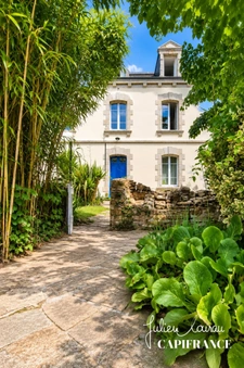 Maison à vendre 5 pièces - 191 m² - 4436 m² de Terrain - CONCARNEAU (29)