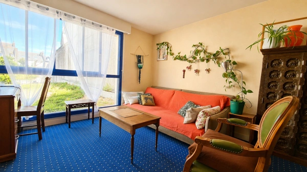 Appartement à vendre T1 Bis de 31,25 m² - Hyper Centre CONCARNEAU (29) avec Cave et place de Parking