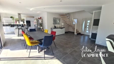 Maison à vendre 6 pièces - 178 m2 - 2000 m2 de Terrain - Centre Ville de Névez (29)