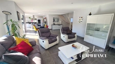 Maison à vendre 6 pièces - 178 m2 - 2000 m2 de Terrain - Centre Ville de Névez (29)