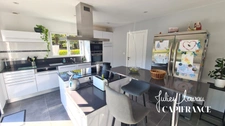 Maison à vendre 6 pièces - 178 m2 - 2000 m2 de Terrain - Centre Ville de Névez (29)