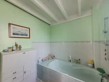 Maison à vendre 5 pièces LE BUGUE (24)