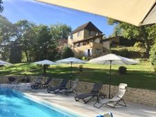 Propriete à vendre 11 pièces LE BUISSON DE CADOUIN (24)