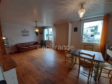 Maison à vendre 4 pièces QUIMPER (29)-83 m2 surface habitable - 3 chambres - avec sous-sol- 1 garage indépendant- jardin- terrasse - Parcelle de 436m2-