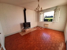 Maison à vendre 6 pièces QUEMENEVEN (29180) 157.79 m2- 4 chambres - 1 sous-sol total- 1 véranda - parcelle de 1080m2