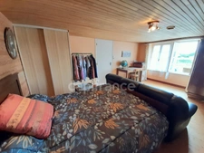 Maison à vendre 4 pièces PLOGONNEC (29180)- Surface habitable 131.82 m2 -parcelle de 13963m2 + bois de 9018m2- Dépendances.