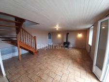 Maison à vendre 4 pièces PLOGONNEC (29180)- parcelle de 1561m2- surface habitable 107.33m2- 2 chambres-1 bureau-2 salles d'eau-1 garage-1 jardin