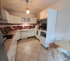 Maison à vendre sur sous-sol total - secteur Plogonnec - Surface habitable 134 m2 - 6 pièces- 4 chambres - 1 bureau- véranda- jardin-parcelle de 2794 m2 
