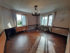 Maison à vendre 5 pièces PLOGONNEC (29180) sur sous-sol total - Surface habitable 120,94 m2- 3 chambres - Parcelle de 709m2
