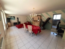 Maison à vendre 4 pièces SAINT THOIS (29520)- 3 chambres- surface habitable 120.27m2- Avec sous-sol- parcelle de 3922m2- dépendance de 225m2